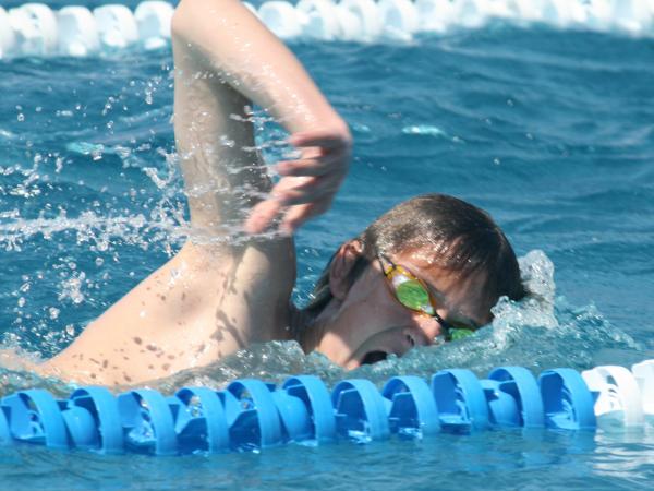 Regroupement de l'équipe "76" de natation à Dieppe: Joé est au rendez-vous.